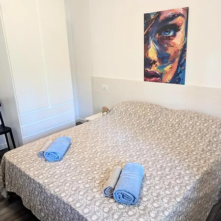 Liana 6 Apartment *